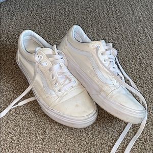 white vans old schools